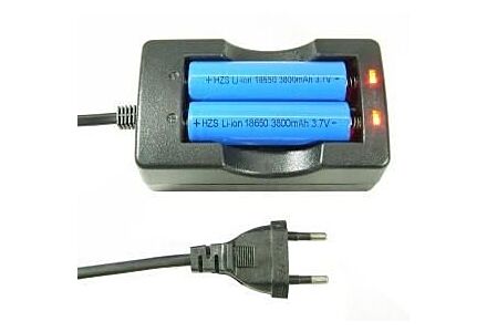 Merkloos 18650 Lader voor 2 Accu's, 3.7V