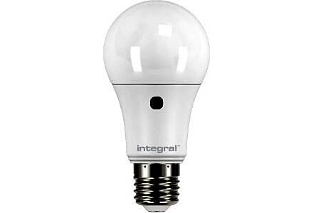 Integral LED Sensor Lamp E27 4,8-40W 2700K